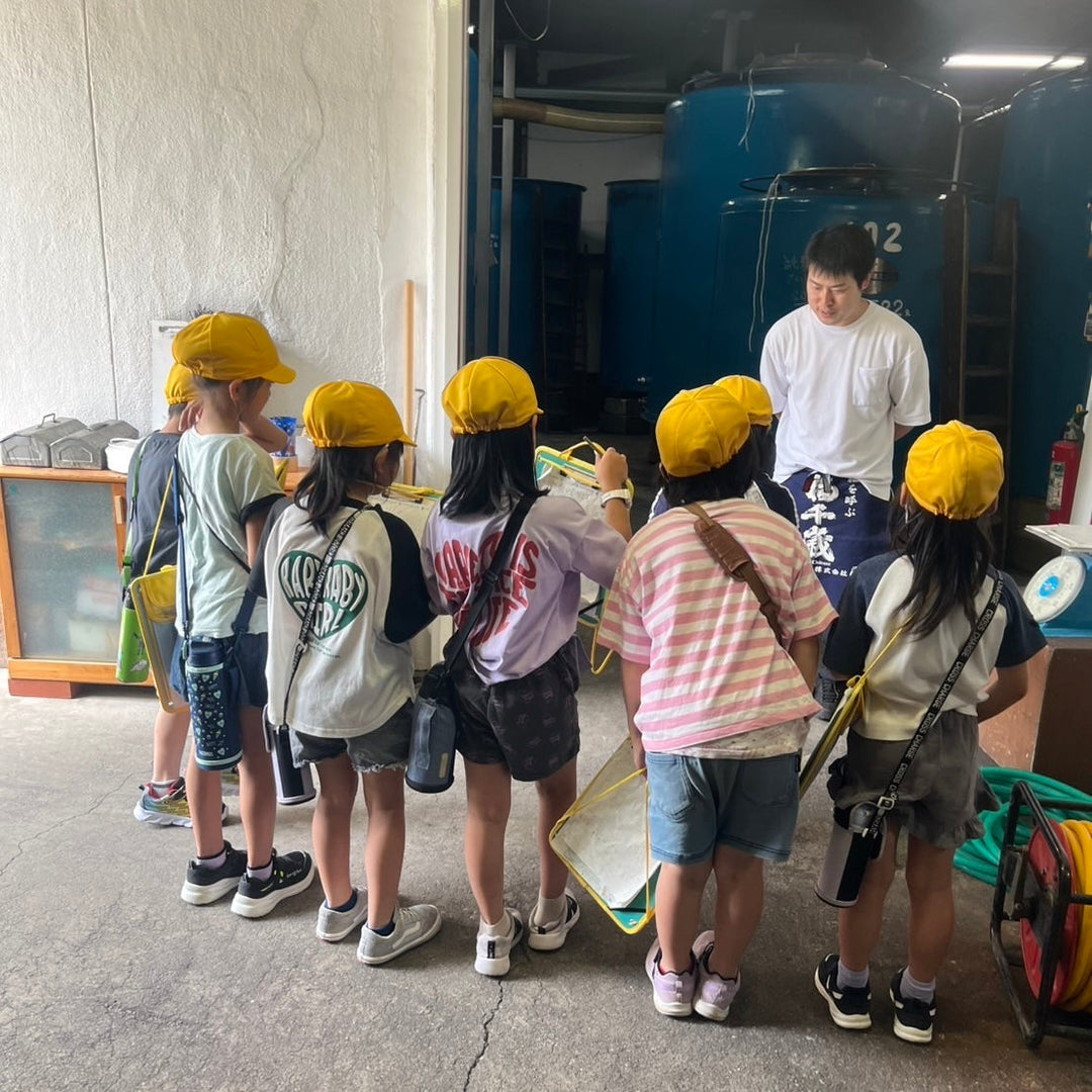 小学校の生徒たちが  街歩きとして【福千歳】に来ました！