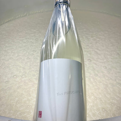 １２月３日に発売となります！  新酒のしぼりたて WHITE【純米吟醸生酒】